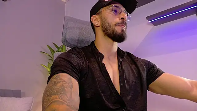 tony muscle online show from April 26, 2:04 pm