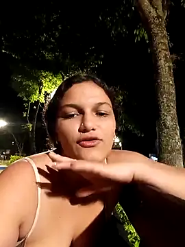 girl milk1 online show from October 27, 11:41 pm