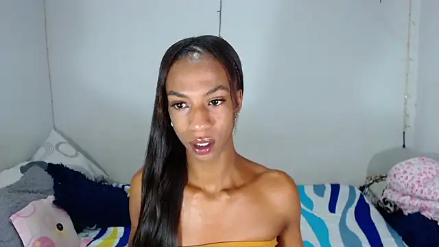 Snapshot of JessicaEbony chatting on May 25, 5:08 pm JessicaEbony online show from May 25, 5:08 pm