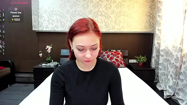 Miss you kiss online show from January 6, 6:36 am