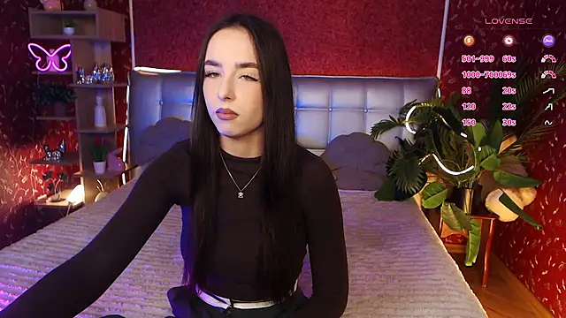 Snapshot of AuroraAksnesss chatting on February 2, 2:34 pm AuroraAksnesss online show from February 2, 2:34 pm