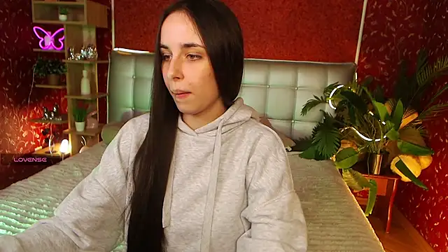 Snapshot of AuroraAksnesss chatting on February 10, 4:36 pm AuroraAksnesss online show from February 10, 4:36 pm