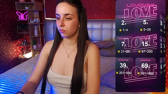 Snapshot of AuroraAksnesss chatting on February 12, 5:58 pm AuroraAksnesss online show from February 12, 5:58 pm