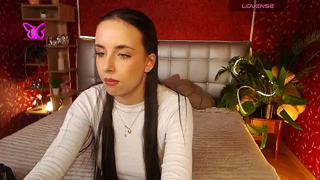 Snapshot of AuroraAksnesss chatting on March 1, 6:00 pm AuroraAksnesss online show from March 1, 6:00 pm