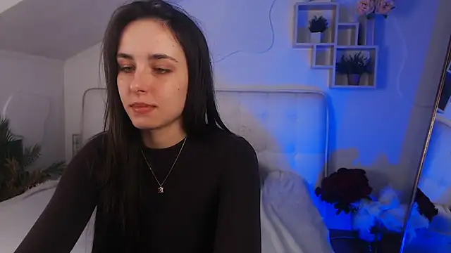 Snapshot of AuroraAksnesss chatting on March 10, 6:01 pm AuroraAksnesss online show from March 10, 6:01 pm