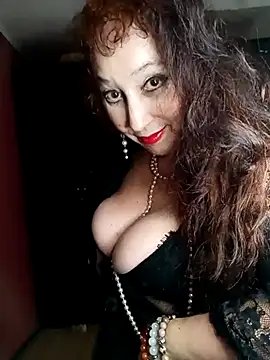 GypsyEsmeralda online show from March 4, 2:10 pm