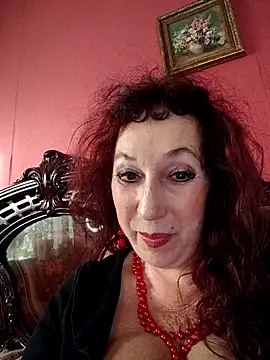 GypsyEsmeralda online show from September 22, 5:20 am