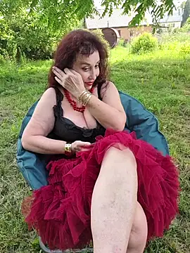 GypsyEsmeralda online show from June 12, 12:37 pm