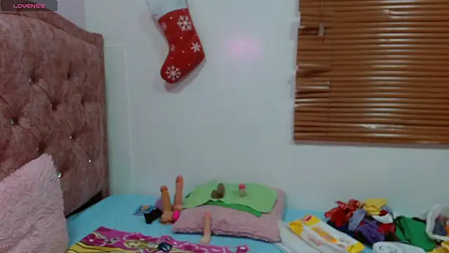 Snapshot of sila_bolum chatting on November 17, 1:17 pm sila bolum online show from November 17, 1:17 pm