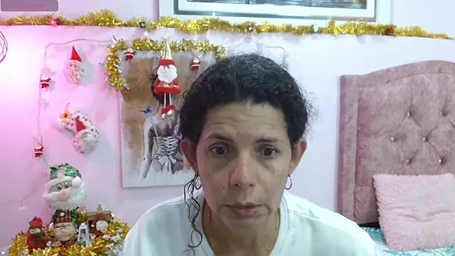 Snapshot of sila_bolum chatting on December 5, 3:30 pm sila bolum online show from December 5, 3:30 pm