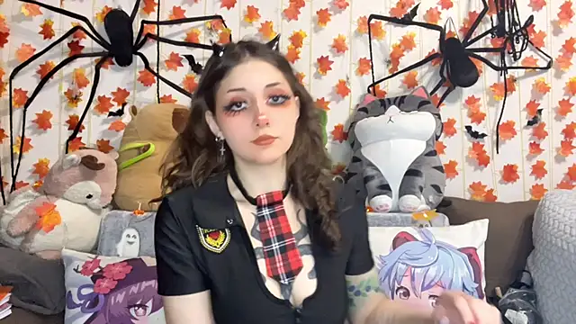  Devill Baby online show from September 24, 6:33 pm