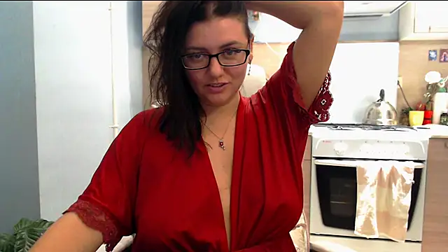 Snapshot of Sophy__soft chatting on December 11, 7:46 pm Sophy soft online show from December 11, 7:46 pm