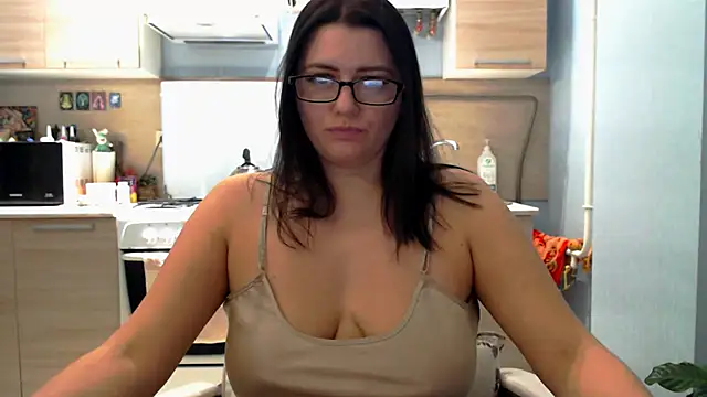 Snapshot of Sophy__soft chatting on January 4, 6:40 pm Sophy soft online show from January 4, 6:40 pm