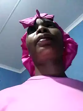 NunuBerry16 online show from February 15, 7:28 pm