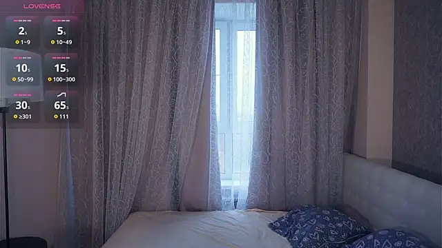 CathrynDail online show from October 12, 6:12 am