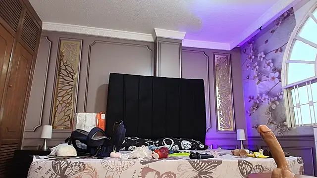 Snapshot of mature_bigass__ chatting on December 13, 7:53 pm mature bigass online show from December 13, 7:53 pm