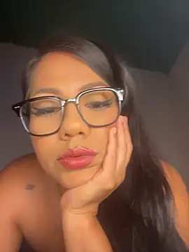 Snapshot of shaylin_brooke1 chatting on July 18, 10:13 pm shaylin brooke1 online show from July 18, 10:13 pm
