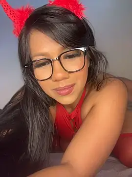 Snapshot of shaylin_brooke1 chatting on July 26, 8:27 pm shaylin brooke1 online show from July 26, 8:27 pm
