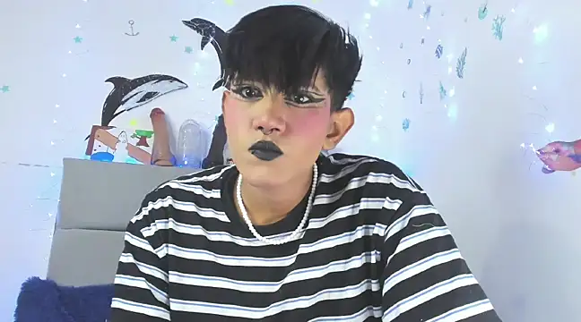 andrew uwu  online show from December 18, 12:43 am