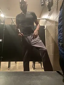 Snapshot of prettyrichie chatting on November 4, 9:58 pm prettyrichie online show from November 4, 9:58 pm