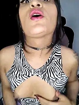 Pussycat 9999 online show from February 9, 11:20 pm