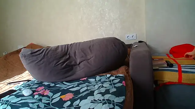 Brionia online show from May 26, 5:58 am