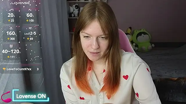 CassieJuice69 online show from February 16, 9:48 pm