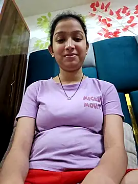 Snapshot of Aleena_Rai chatting on March 18, 7:31 pm Aleena Rai online show from March 18, 7:31 pm