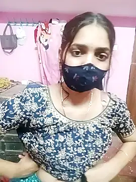 Cute-Simmi online show from December 3, 6:17 pm