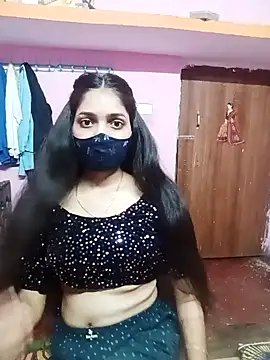 Cute-Simmi online show from December 11, 7:31 am