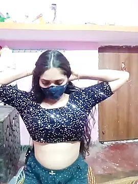 Cute-Simmi online show from December 15, 1:00 pm