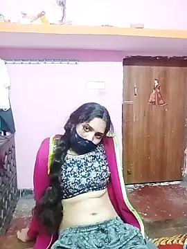 Cute-Simmi online show from December 16, 7:43 pm