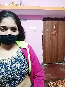 Cute-Simmi online show from December 25, 7:46 am