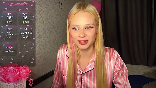 lisa barbie online show from December 6, 1:11 pm