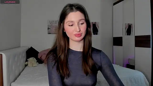 Snapshot of tender_babyy chatting on December 9, 2:39 pm tender babyy online show from December 9, 2:39 pm