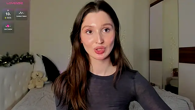 Snapshot of tender_babyy chatting on December 20, 5:51 pm tender babyy online show from December 20, 5:51 pm