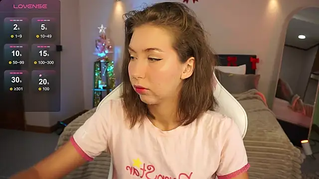 LinaSiren online show from December 27, 3:09 am