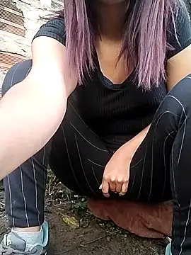 MirandaSingle online show from February 11, 12:10 pm