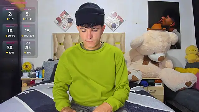 patrick sanzz online show from December 14, 2:28 am