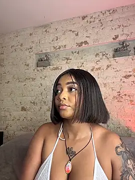 pamela west online show from April 13, 7:41 pm