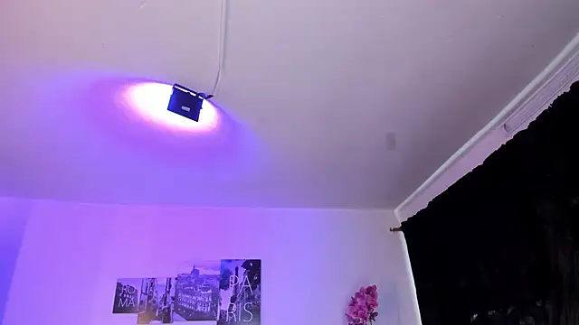 Amy Kiitty  online show from October 30, 12:39 pm