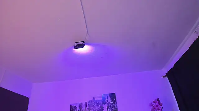 Amy Kiitty  online show from December 5, 12:47 pm