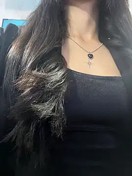 Snapshot of Amy_Kiitty_ chatting on June 4, 1:28 pm Amy Kiitty online show from June 4, 1:28 pm