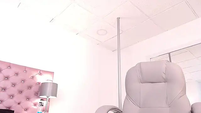 Aleja gh1 online show from February 13, 7:42 pm