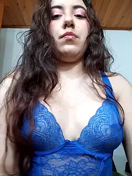 Emi chik online show from October 4, 11:30 am