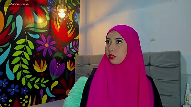 Sweet hot mia online show from March 1, 7:37 pm