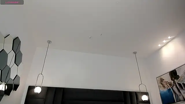 KatieNolan 1 online show from December 1, 8:03 pm