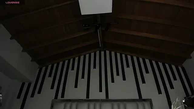 KatieNolan 1 online show from January 13, 8:25 pm