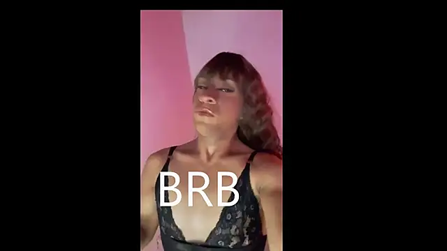  JaaconLeon  online show from February 12, 6:25 pm