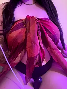 Cameelia online show from November 2, 6:21 pm